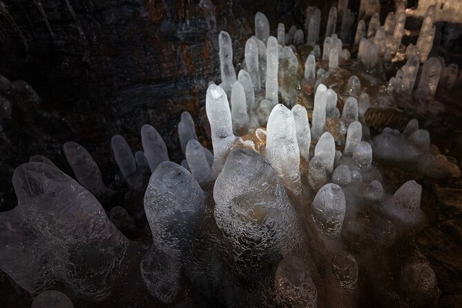From Reykjavík: Evening Lava Tunnel Tour and Northern Lights Tour - Key things to know before booking