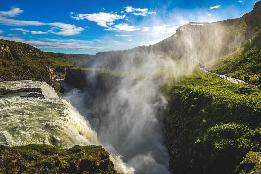 From Reykjavik: Full-Day Horse Riding & Golden Circle Tour - The long ride back through southern Iceland