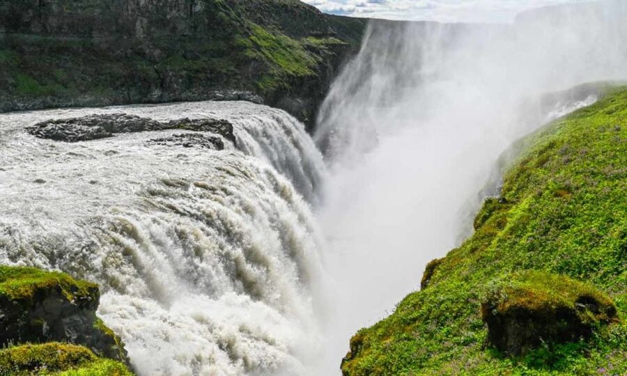From Reykjavik: Full Day Whale Watching & Golden Circle Tour - Practical advice for making the day easier