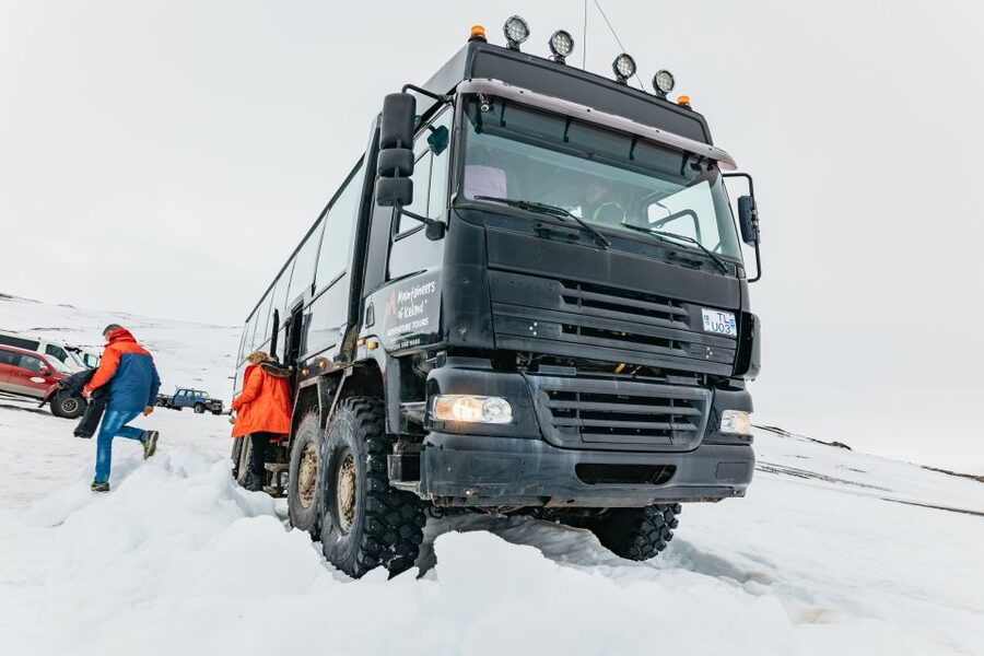 From Reykjavik: Golden Circle and Glacier Snowmobile Tour - The super truck ride to Langjökull