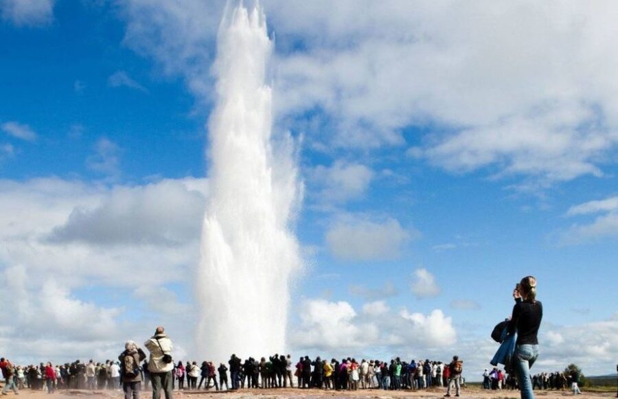 From Reykjavik: Golden Circle and Secret Lagoon Day Tour - Weather, Clothing, and Comfort