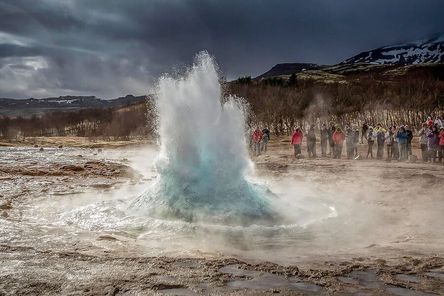 From Reykjavik: Golden Circle Full Day Tour - The bus ride and guide make or break the day