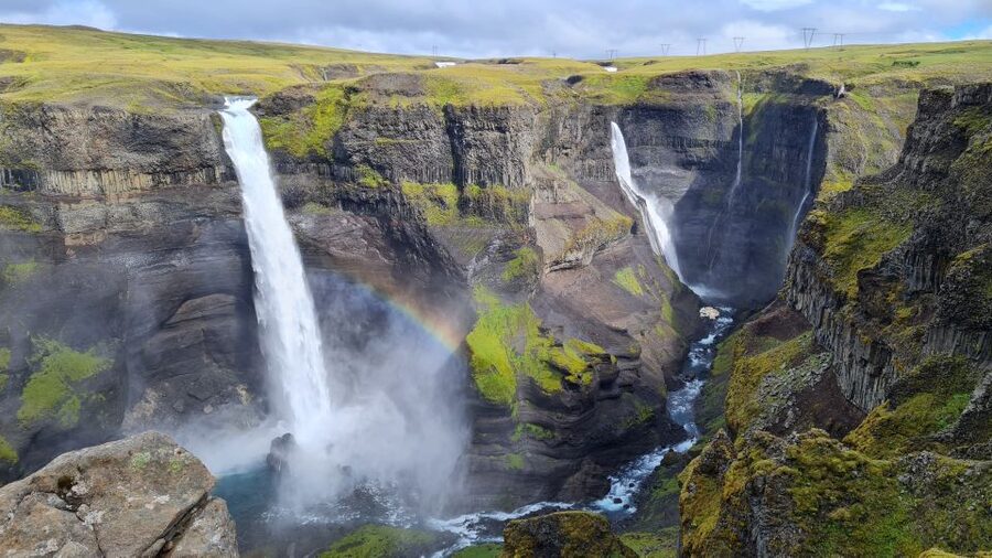 From Reykjavik: Highlands Jeep Tour & Landmannalaugar Hike - What the $412 price includes