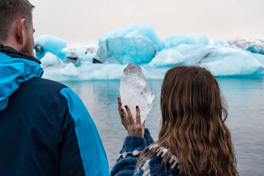 From Reykjavik: Jökulsárlón Glacier Lagoon and Diamond Beach - Lunch, Vik, and the useful breaks