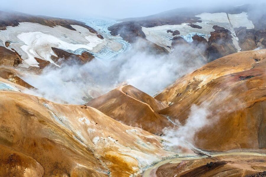 From Reykjavik: Kerlingarfjöll Hiking Day Tour - Highland Base is the practical pause before Hveradalir