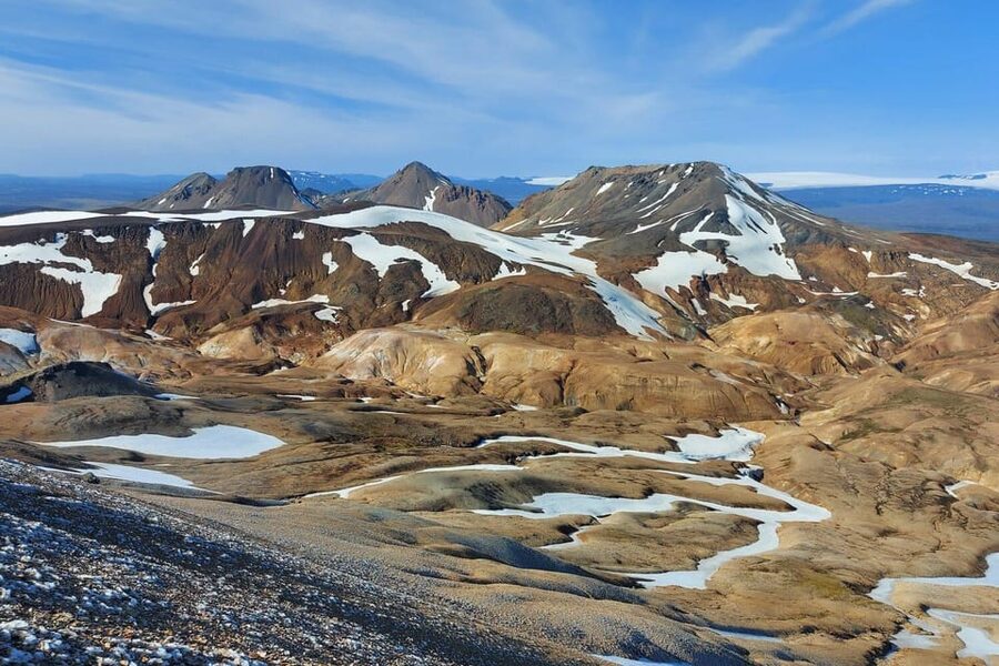 From Reykjavik: Kerlingarfjöll Hiking Day Tour - The 8 a.m. Reykjavík pickup and the long road inland