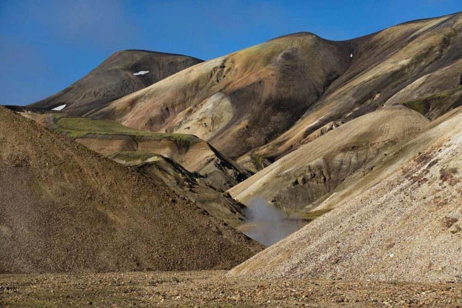 From Reykjavik: Landmannalaugar Day Tour by Luxury Jeep - Why the private jeep makes a difference