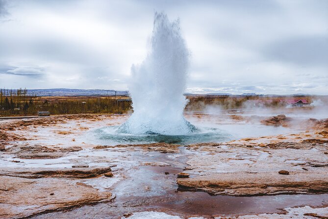 From Reykjavik: Private Golden Circle Iceland Day Tour - Gullfoss and the force of the Hvítá River