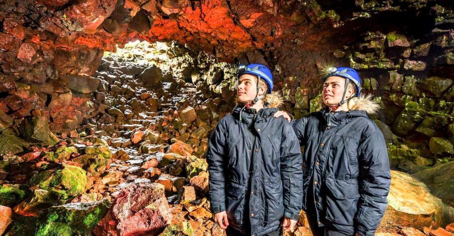 From Reykjavik: Raufarhólshellir Lava Tunnel by Bus - Why Raufarhólshellir feels different from a normal cave