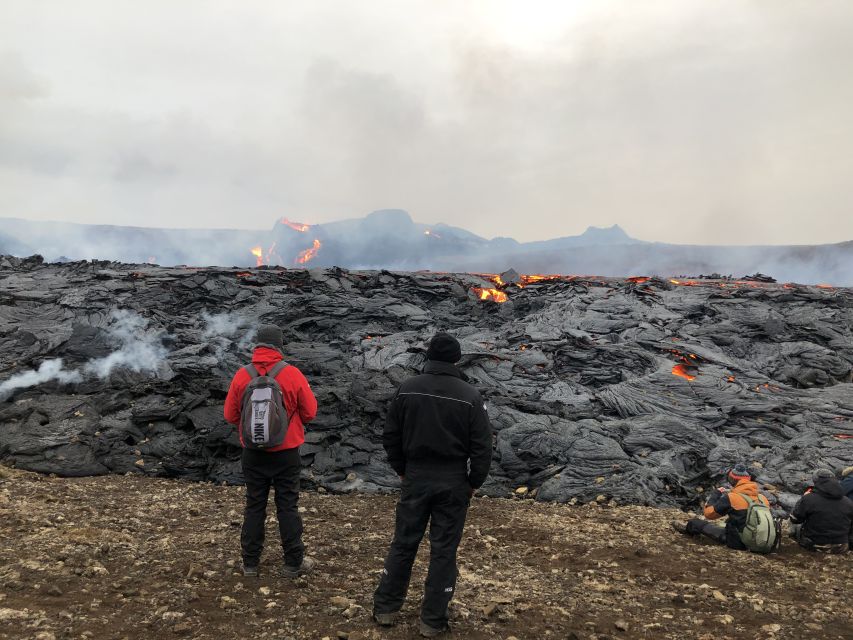 From Reykjavik: Reykjanes Geopark Tour and Sky Lagoon Visit - Seltún’s boiling mud and mineral colors