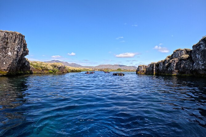 From Reykjavik- Silfra Snorkeling transfer included - Floating through the tectonic fissure