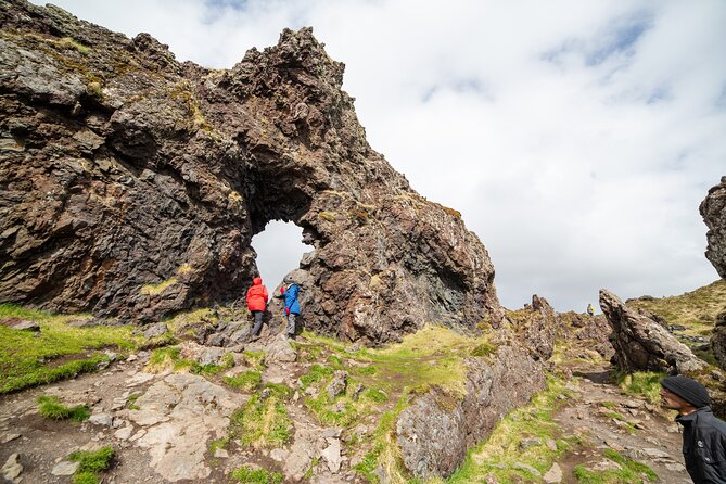 From Reykjavík: Snaefellsnes & Kirkjufell Small Group Day Tour - Arnarstapi offers the best walking break