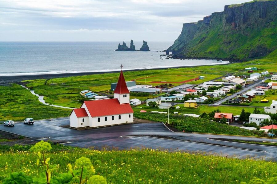 From Reykjavik: South Coast Tour & DC-3 Plane Wreck - Sólheimajökull and the glacier lagoon