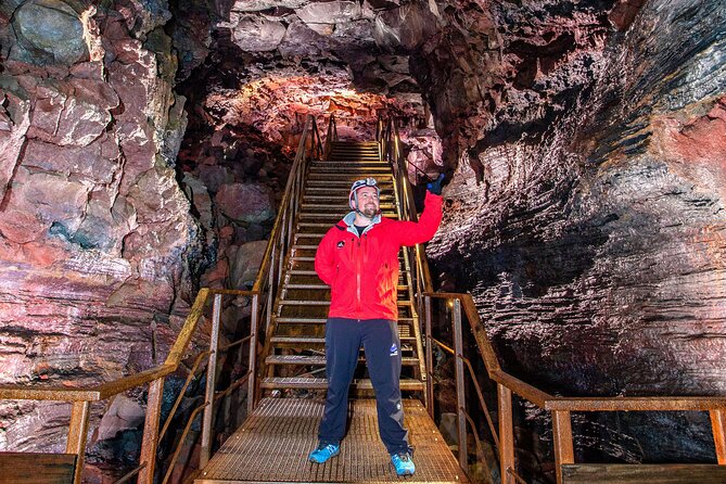 From Reykjavík: The Lava Tunnel tour with Round-trip Transfer - What the cave feels like in winter