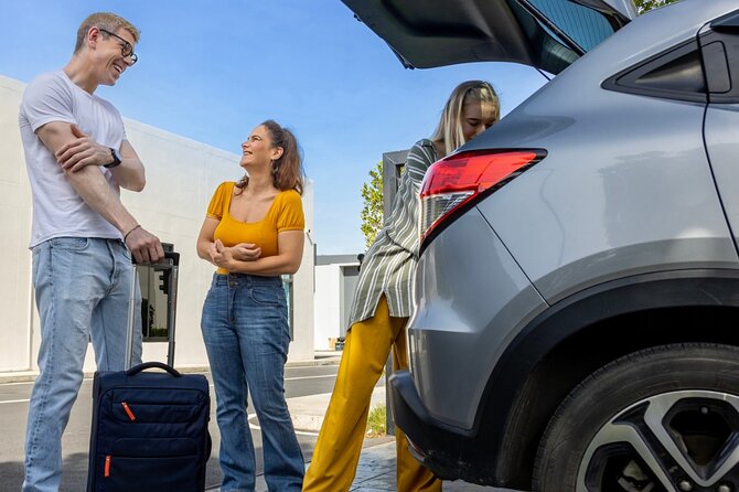 From Skarfabakki Cruise Terminal: Private Transfer to KEF Airport - A direct 45-minute airport connection