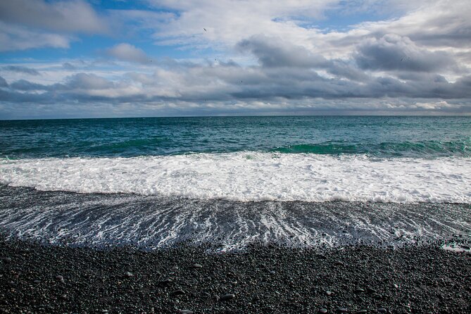 Full Day South Coast to Vík - Guided Tour - Reynisfjara: beauty with a serious safety warning