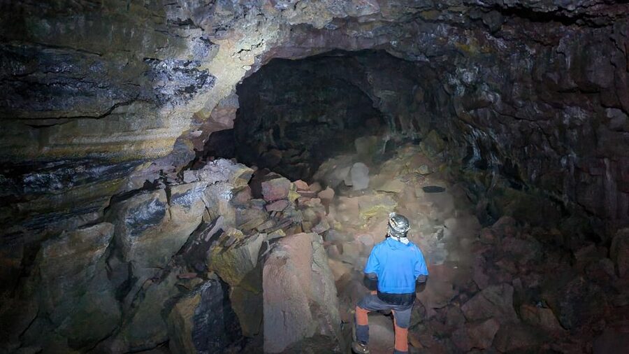 Geological Lava Tunnel Adventure - Arnarker Cave - The ride from Reykjavik to the cave