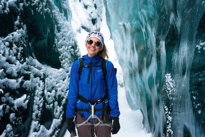 Glacier and Ice Cave Private Photoshoot - 15 Shot Photo Package - Who will enjoy this five-hour outing