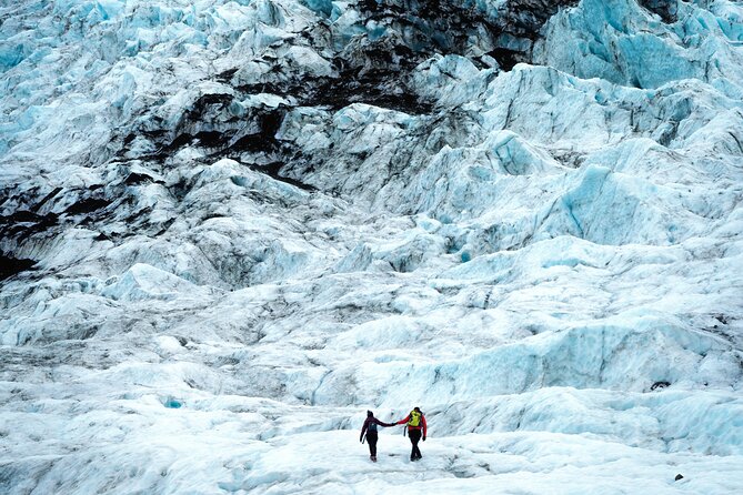 Glacier and Ice Cave Private Photoshoot - 15 Shot Photo Package - Entering Vatnajökull’s natural ice caves