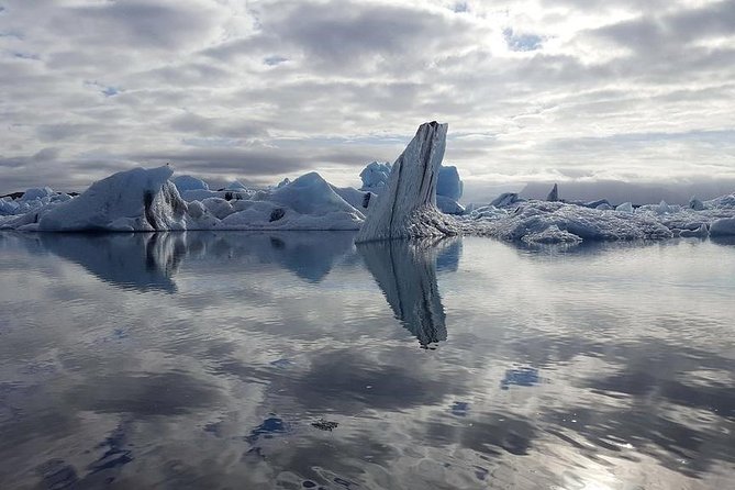 Glacier Lagoon & South Coast. Private Day Tour - Reynisfjara and the force of Iceland’s coast
