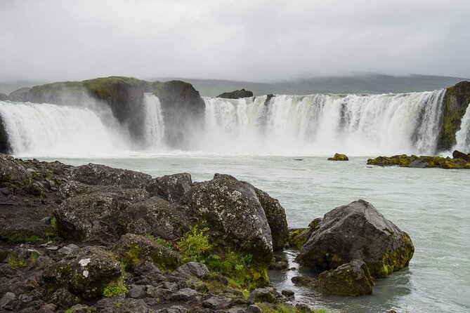 Goðafoss- Waterfall of the Gods Tour from Akureyri - Why Goðafoss deserves the short ride
