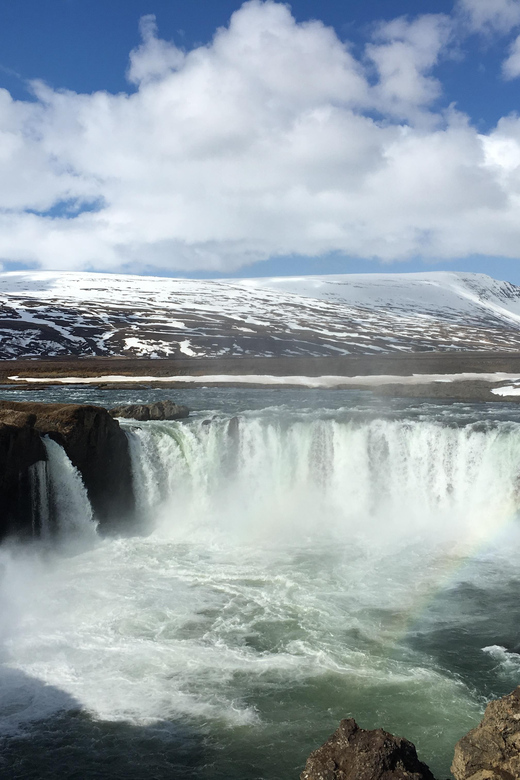 Godafoss Waterfall Short Day Tour from Akureyri Port - What the bus ride is really like