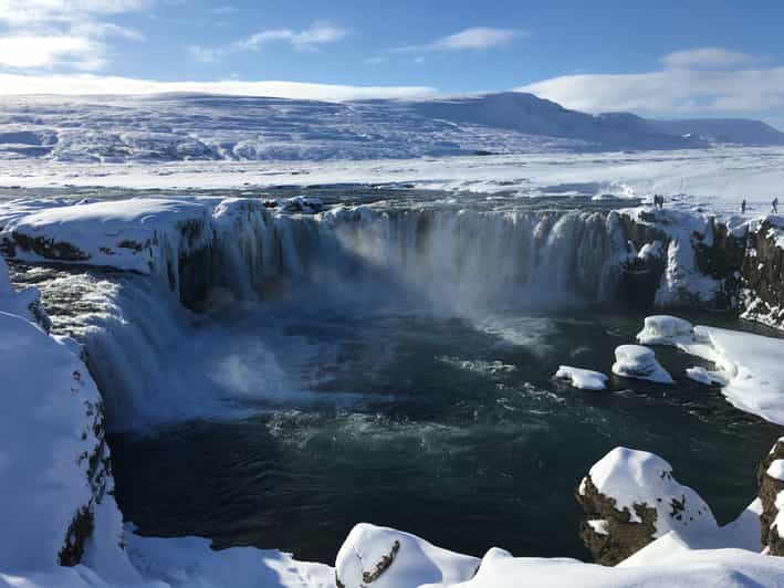 Godafoss Waterfall Short Day Tour from Akureyri Port - Meeting your guide at Akureyri Port