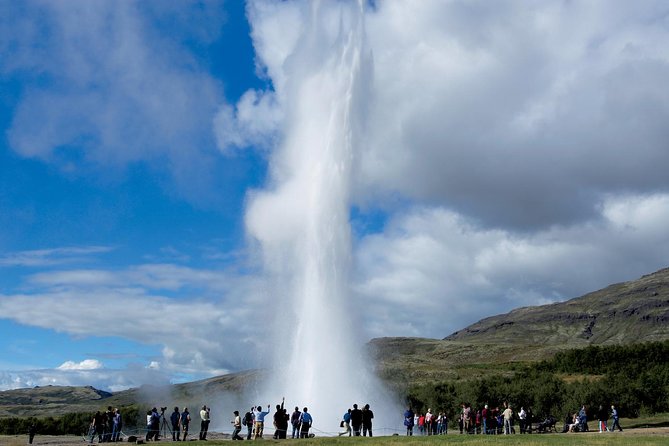 Golden Circle and Fontana Geothermal Spa Day Trip from Reykjavik - The guide can shape the whole day