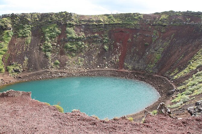 Golden Circle and Sky Lagoon Full-Day Tour - Sky Lagoon: a warm finish after a cool day