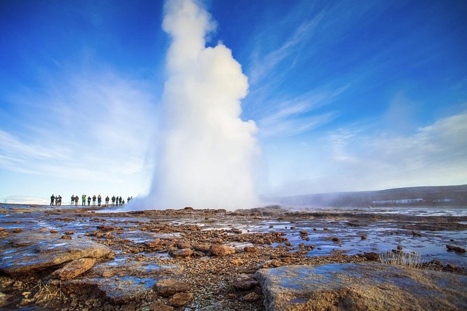 Golden Circle Classic in Small group - Also for cruises - Geysir and Strokkur, Iceland’s steaming center