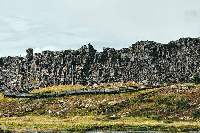 Golden Circle Cruise Arrival: Exclusive Small Group Tour - Gullfoss: Iceland’s most forceful first stop