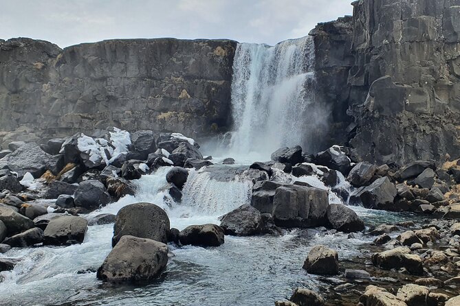 Golden Circle German-speaking small group tour from Reykjavík - Strokkur and the geothermal field at Haukadalur