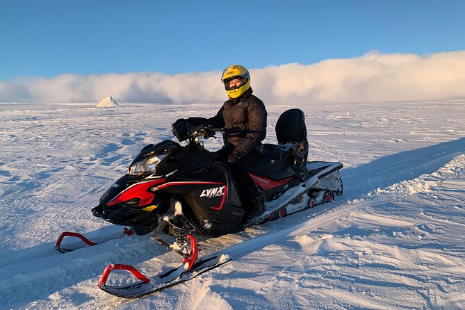 Golden Circle Glacier Super Jeep Tour / guided private tour - Optional snowmobiling on the glacier