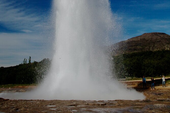 Golden Circle Iceland: Full-Day Guided Tour from Reykjavik - The guide makes the long drives count