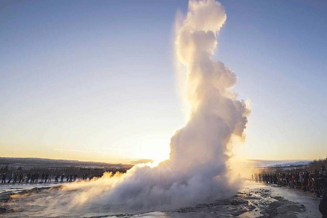 Golden Circle & Kerið Day Tour by Minibus from Reykjavik - Þingvellir: where Iceland’s parliament and tectonic plates meet