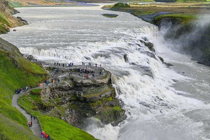 Golden Circle & Northern Lights Tour from Reykjavik - Returning to Reykjavik before the aurora