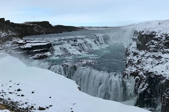 Golden Circle & Secret Lagoon & Friðheimar (lunch included) - PRIVATE TOUR - The guide can change the quality of the day