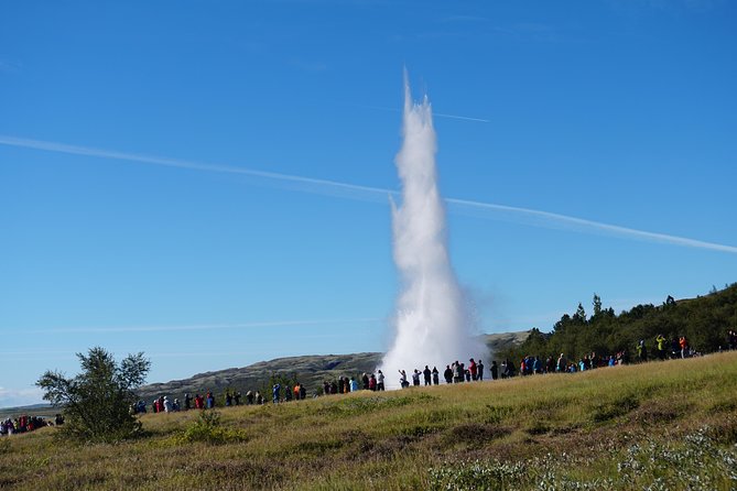 Golden Circle Small-Group Tour by Superjeep from Reykjavik - Guides and driving are central to the day