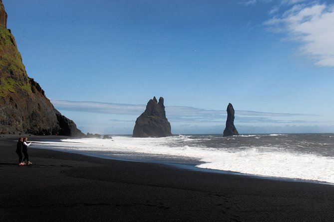 Golden Circle & South Coast Tour - Seljalandsfoss and the walk behind the water