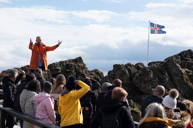 Golden Circle with Kerid Volcanic Crater Day Tour from Reykjavik - Guides, drivers, and the group experience