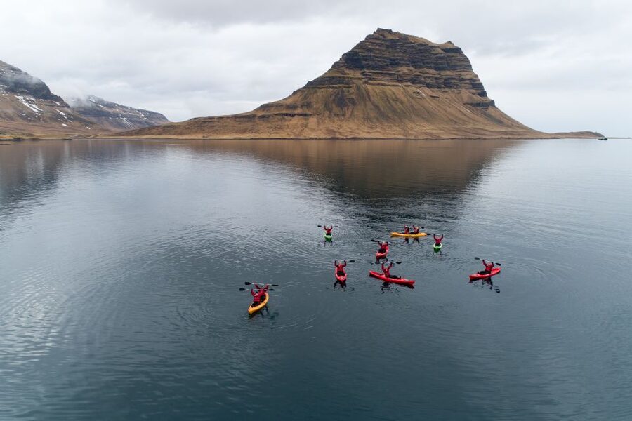 Grundarfjörður: Mt. Kirkjufell Daytime Kayaking Adventure - The safety briefing and sit-atop kayaks