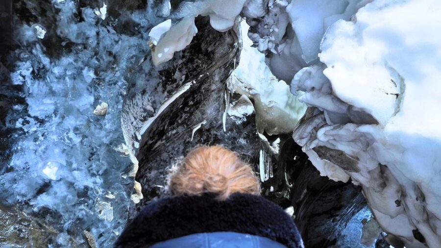 Gullfoss: Ice Cave and Glacier Tour in Glacier Monster Truck - The 15-minute glacier pause