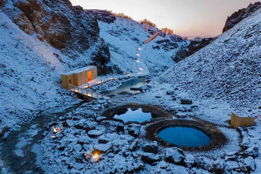 Husafell: Canyon Baths Soak with Short Highlands Hike - What to pack for the canyon and pools