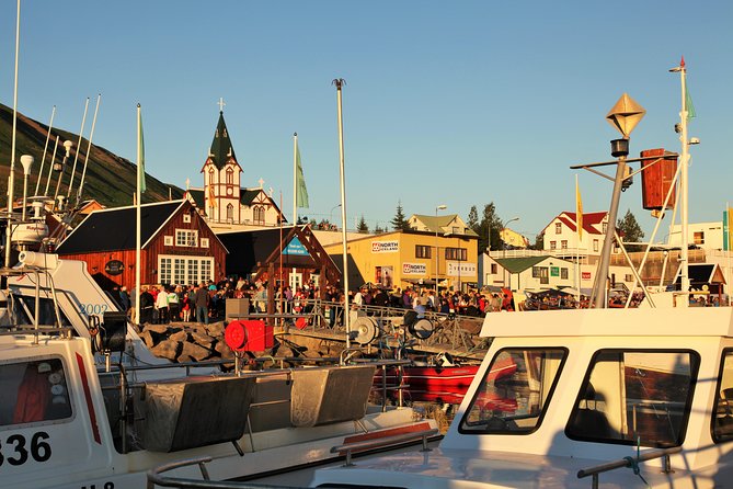 Húsavík walking tour - What the guide adds