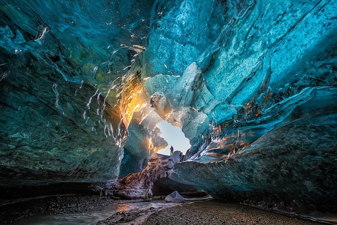 Ice Cave Tour in the National Park of Vatnajökull - Entering a natural ice cave