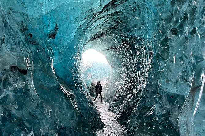 Ice Exploration Tour from the Glacier Lagoon - Who will enjoy this glacier hike most?