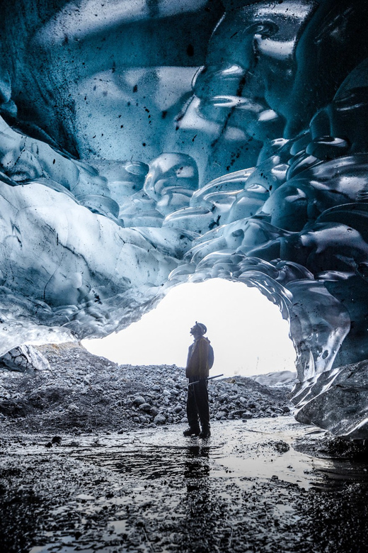 Iceland 3-Day Tour Golden Circle, Glacier Lagoon, & Ice Cave - Guides Make the Long Drives Better