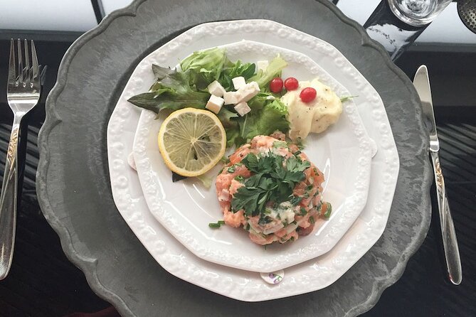 Icelandic Cooking Class in Downtown Reykjavik with Musical Hosts - Timing, meeting point, and useful planning tips