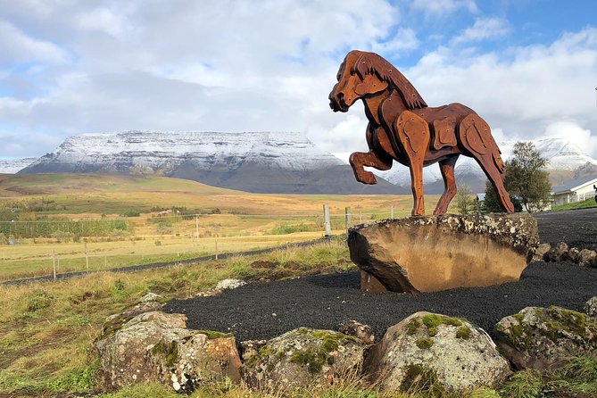 Icelandic Horseback Riding Tour Including Pick Up from Reykjavik - Why beginners and families tend to do well