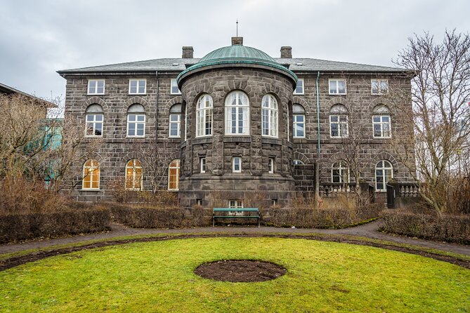 Icelands Reykjavik Self Guided Walking Audio Tour - How the Action app works in practice